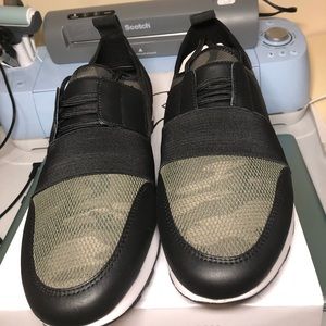 Steve Madden Camo Sneaker